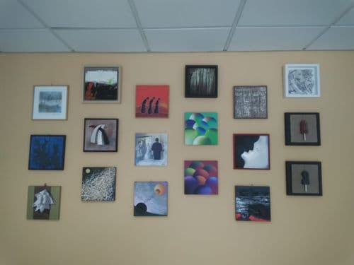 Media gallery item