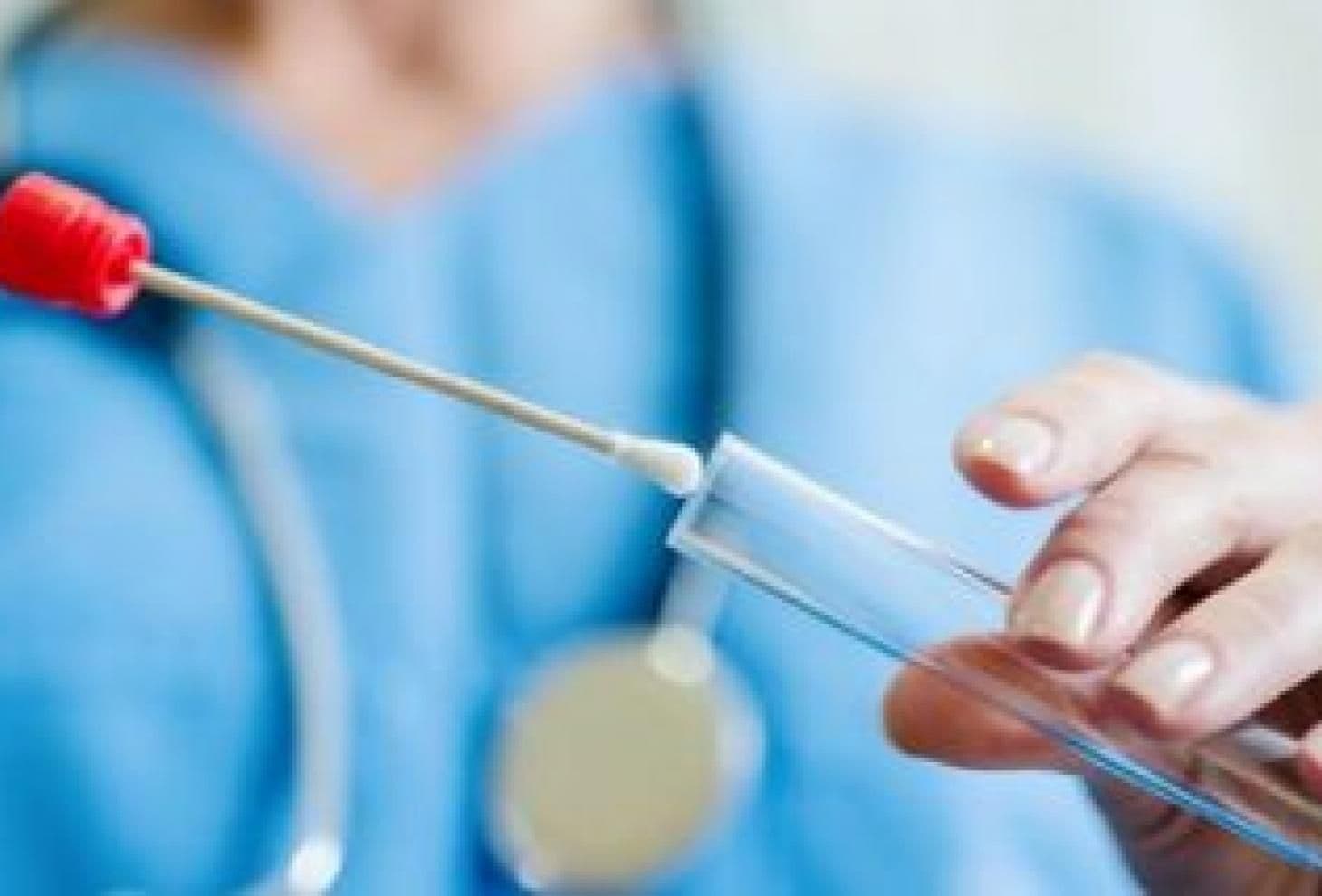 Analisi dei tamponi: triplicata in pochi giorni la produzione dell'ASST Sette Laghi ed esaurito tutto l'arretrato.