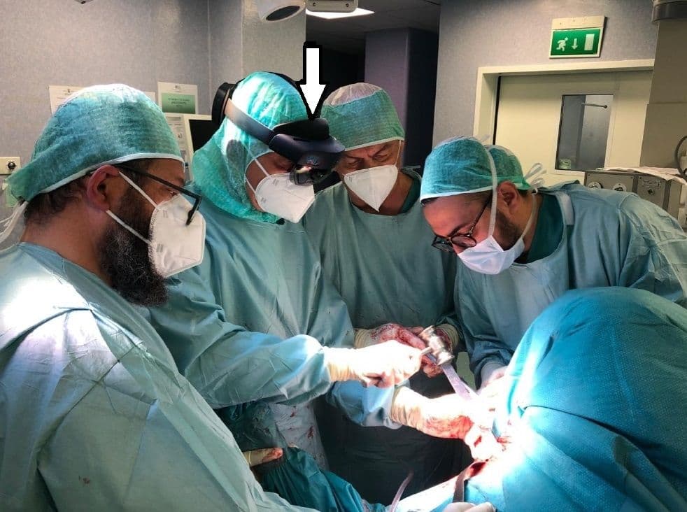 Chirurgia ortopedica con nuova protesi e realtà aumentata all’Ospedale di Cittiglio