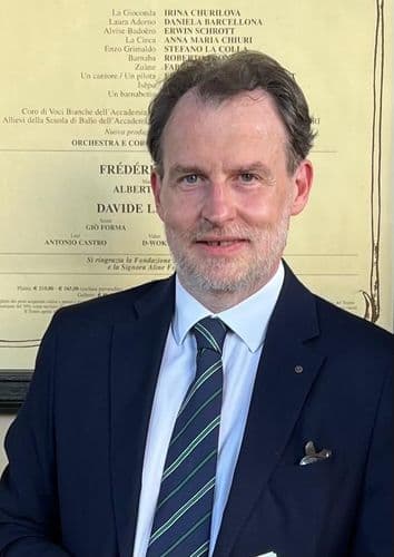 Media gallery item