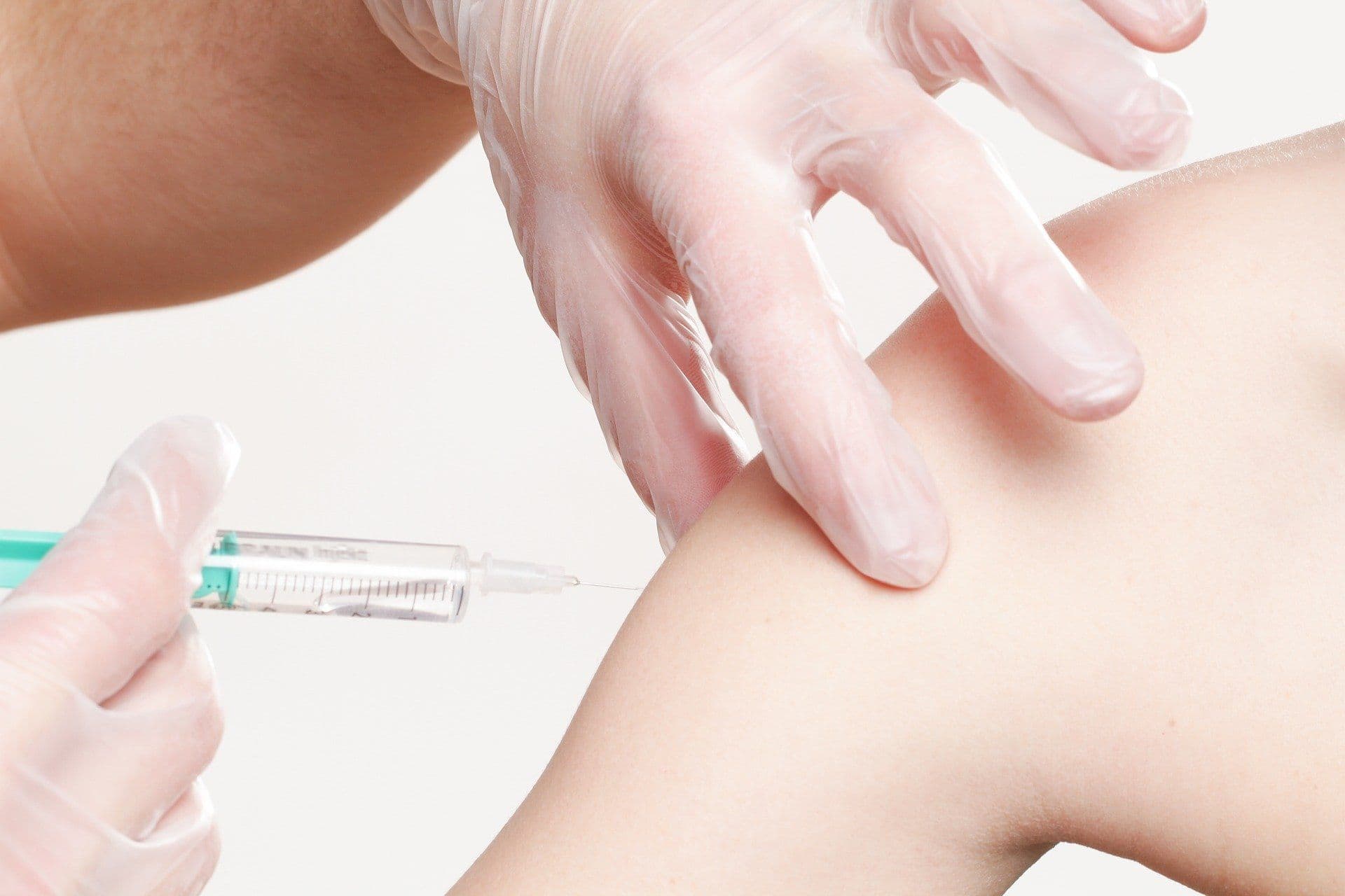 Da lunedì in funzione tutte le sedi vaccinali aziendali